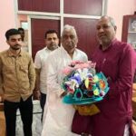 संजय निषाद, संजय निषाद समाचार, संजय निषाद माता प्रसाद पांडेय मुलाकात, माता प्रसाद पांडेय, निषाद पार्टी, निषाद पार्टी समाचार, सपा निषाद पार्टी गठबंधन, सपा से गठबंधन, भाजपा निषाद पार्टी गठबंधन, निषाद समाज, निषाद समाज की मांगें, यूपी राजनीति, उत्तर प्रदेश राजनीति, यूपी विधानसभा चुनाव 2027, लखनऊ राजनीति, लखनऊ राजनीतिक खबर, उत्तर प्रदेश राजनीतिक समाचार, गठबंधन राजनीति, यूपी चुनाव खबर, संजय निषाद बयान, निषाद पार्टी अध्यक्ष, मत्स्य मंत्री संजय निषाद, उत्तर प्रदेश विधानसभा, नेता प्रतिपक्ष, राजनीतिक खबर, लखनऊ जिला, उत्तर प्रदेश प्रदेश, राजनीतिक समाचार, Sanjay Nishad, Sanjay Nishad news, Sanjay Nishad Mata Prasad Pandey meeting, Mata Prasad Pandey, Nishad Party, Nishad Party news, SP Nishad Party alliance, Samajwadi Party alliance, BJP Nishad Party alliance, Nishad community, Nishad community demands, UP politics, Uttar Pradesh politics, UP Assembly Election 2027, Lucknow politics, Lucknow political news, Uttar Pradesh political news, alliance politics, UP election news, Sanjay Nishad statement, Nishad Party president, UP Fisheries Minister Sanjay Nishad, Uttar Pradesh Assembly, Leader of Opposition, political news, Lucknow district, Uttar Pradesh state, political news,#SanjayNishad, #संजयनिषाद, #NishadParty, #निषादपार्टी, #NishadSamaj, #निषादसमाज, #MataPrasadPandey, #माताप्रसादपांडेय, #UPPolitics, #यूपीपॉलिटिक्स, #UttarPradeshPolitics, #UPAssemblyElection2027, #UPNews, #LucknowNews, #LucknowPolitics, #SP, #BJP, #PoliticalNews, #UPElection2027,