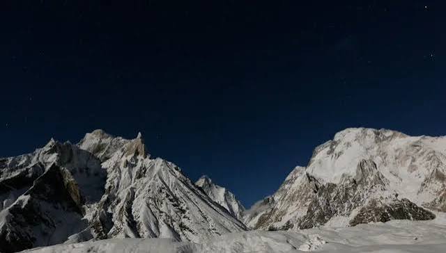 #HimlungHimal, #HimlungHimalAvalanche, #NepalAvalanche, #NepalNews, #Avalanche, #Himalayas, #Manang, #Mountaineering, #NepalWeather, #HeavySnowfall, #HimalayanNews, #नेपाल, #हिमलुंगहिमाल, #हिमस्खलन, #नेपालसमाचार,हिमलुंग हिमाल हिमस्खलन, नेपाल हिमस्खलन, हिमलुंग हिमाल बेस कैंप, नेपाल में हिमस्खलन, हिमलुंग हिमाल हादसा, नेपाल पर्वतारोहण हादसा, 10 लोग लापता नेपाल, मनांग हिमस्खलन, नेपाल में भारी बर्फबारी, हिमालय हिमस्खलन, नेपाल मौसम समाचार, हिमलुंग हिमाल समाचार, Himlung Himal Avalanche, Nepal Avalanche, Himlung Himal Base Camp, Himlung Himal Avalanche 2026, Nepal Avalanche News, 10 Missing in Nepal Avalanche, Himlung Himal Missing Climbers, Manang Avalanche, Nepal Heavy Snowfall, Himalayan Avalanche, Nepal Mountaineering News, Himlung Himal News,