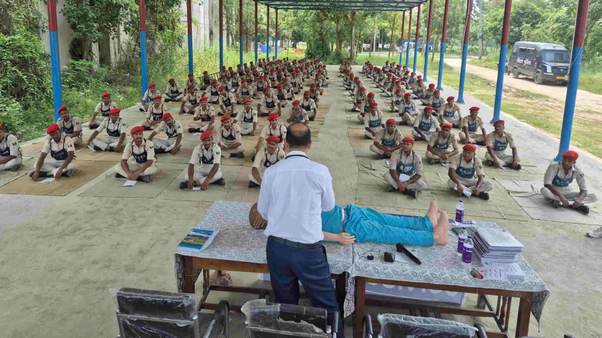 बिहार के डॉक्टर अभिषेक रंजन, डॉ अभिषेक रंजन, अभिषेक रंजन CPR अभियान, बिहार CPR ट्रेनिंग, गोपालगंज डॉक्टर अभिषेक रंजन, बिहार स्वास्थ्य जागरूकता, बिहार में CPR प्रशिक्षण, 50 हजार लोगों को CPR ट्रेनिंग, 18 जिलों में CPR प्रशिक्षण, AIIMS छोड़ने वाले डॉक्टर, गोपालगंज स्वास्थ्य खबर, बिहार हेल्थ न्यूज, बिहार प्रेरक खबर, CPR जागरूकता अभियान, ग्रामीण स्वास्थ्य बिहार, बिहार डॉक्टर की पहल, Dr Abhishek Ranjan Bihar, Abhishek Ranjan CPR campaign, Bihar CPR training, Gopalganj doctor, AIIMS doctor Bihar, doctor quits AIIMS job, CPR training in Bihar, 50000 people CPR training, Bihar health awareness, CPR awareness campaign, rural healthcare Bihar, emergency medical training, cardiopulmonary resuscitation Bihar, Bihar doctor social initiative,#AbhishekRanjan, #CPRTraining, #BiharNews, #Gopalganj, #BiharDoctor, #HealthAwareness, #CPRAwareness, #BiharHealth, #AIIMS, #Healthcare, #InspirationalStory,