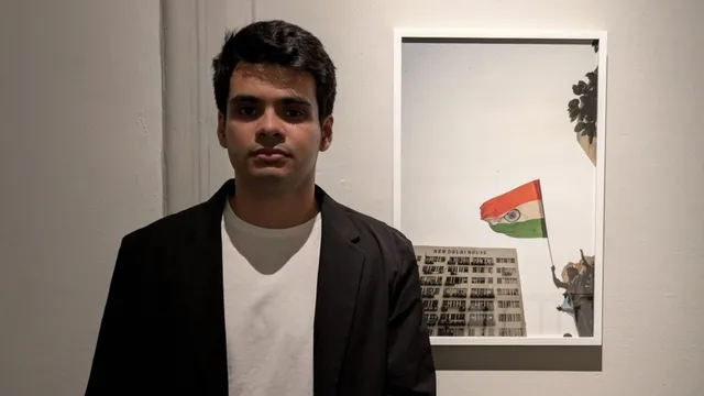 रेहान वाड्रा की प्रदर्शनी, प्रियंका गांधी के बेटे रेहान वाड्रा, बीकानेर हाउस विवाद, नो आइडिया इज फाइनल, 74 कलाकृतियां हटाने का आरोप, विरोध प्रदर्शन की तस्वीरें, पवन खेड़ा बयान, कांग्रेस समाचार, दिल्ली की खबर, कला प्रदर्शनी विवाद, सेंसरशिप विवाद, राष्ट्रीय राजनीति समाचार,Rehan Vadra exhibition, Priyanka Gandhi son Rehan Vadra, Bikaner House controversy, No Idea Is Final exhibition, 74 artworks removed claim, protest photographs controversy, Pawan Khera statement, Delhi political news, art exhibition censorship allegation,रेहान वाड्रा की नो आइडिया इज फाइनल कला प्रदर्शनी को ले,कर बीकानेर हाउस में विवाद,Rehan Vadra's No Idea Is Final art exhibition controversy at Bikaner House,#RehanVadra #PriyankaGandhi #BikanerHouse #PawanKhera #CongressNews #DelhiNews #ArtExhibition #रेहानवाड्रा #प्रियंकागांधी #बीकानेरहाउस #राजनीतिकसमाचार,