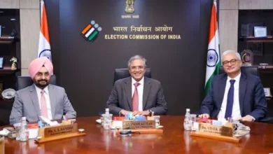 चुनाव आयोग के दो आयुक्तों की वरिष्ठ अधिकारी के खिलाफ शिकायत से संबंधित फाइल फोटो