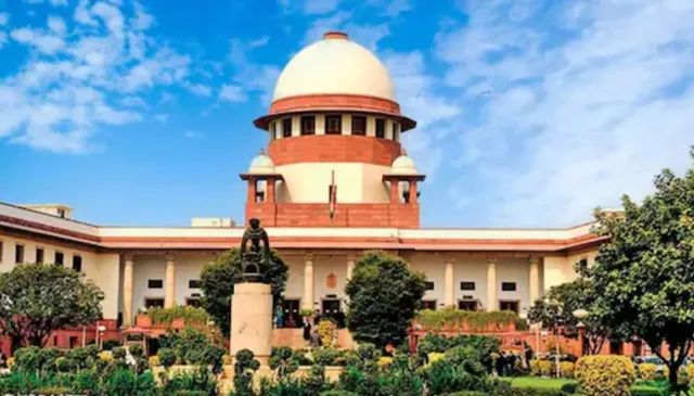 सुप्रीम कोर्ट ई चालान आदेश, Supreme Court E-Challan Order, ई चालान नहीं भरा तो क्या होगा, बकाया ई चालान पर गाड़ी जब्त, ट्रैफिक चालान नियम 2026, सुप्रीम कोर्ट ट्रैफिक चालान, ई चालान की वसूली, RC रिन्यूअल पर रोक, PUC सर्टिफिकेट पर रोक, फिटनेस सर्टिफिकेट पर रोक, Parivahan Portal ब्लैकलिस्ट, वाहन स्वामित्व ट्रांसफर पर रोक, ड्राइविंग लाइसेंस रिन्यूअल, सुप्रीम कोर्ट रोड सेफ्टी केस, S Rajaseekaran Supreme Court, नई दिल्ली सुप्रीम कोर्ट खबर, Supreme Court E-Challan Order, unpaid e challan rules 2026, vehicle seizure for unpaid challan, Supreme Court traffic challan order, unpaid traffic fines India, RC renewal blocked for unpaid challan, PUC certificate unpaid challan, fitness certificate traffic fine, Parivahan Portal blacklist vehicle, ownership transfer blocked, driving licence renewal traffic violations, Supreme Court road safety case, S Rajaseekaran vs Union of India, India traffic fine news, #SupremeCourt #EChallan #TrafficChallan #TrafficRules #RoadSafety #SupremeCourtOrder #Parivahan #RCRenewal #PUC #VehicleRules #TrafficFine #IndiaNews,