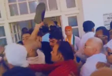 यूपी कांग्रेस मुख्यालय, कांग्रेस जूता चप्पल कांड, यूपी कांग्रेस में मारपीट, बृजलाल खाबरी जांच समिति, राजेंद्र पाल गौतम, अजय राय विवाद, ममता चौधरी कांग्रेस, आराधना मिश्रा मोना, यूपी कांग्रेस जांच कमेटी, लखनऊ कांग्रेस कार्यालय हंगामा, कांग्रेस अनुशासनहीनता, उत्तर प्रदेश कांग्रेस समाचार, लखनऊ राजनीतिक समाचार,UP Congress News, UP Congress Office Scuffle, Brijlal Khabri Probe Committee, Rajendra Pal Gautam, Ajay Rai Controversy, Mamta Chaudhary Congress, Aradhana Mishra Mona, UP Congress Investigation Committee, Lucknow Political News, Congress Disciplinary Action,#UPCongress, #CongressNews, #BrijlalKhabri, #AjayRai, #RajendraPalGautam, #AradhanaMishra, #LucknowNews, #यूपी_कांग्रेस, #कांग्रेससमाचार, #लखनऊसमाचार,