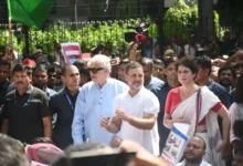 CEC ज्ञानेश कुमार, ज्ञानेश कुमार के खिलाफ प्रदर्शन, ज्ञानेश कुमार इस्तीफा, चुनाव आयोग प्रदर्शन, राहुल गांधी प्रदर्शन, राहुल गांधी तिरंगा, राहुल गांधी बैरिकेड, प्रियंका गांधी धरना, अखिलेश यादव प्रदर्शन, वोटर लिस्ट विवाद, मतदाता सूची विवाद, चुनाव आयोग के खिलाफ विपक्ष, विपक्षी दलों का प्रदर्शन, इंडी गठबंधन मार्च, दिल्ली राजनीतिक प्रदर्शन, नई दिल्ली, मध्य दिल्ली, राष्ट्रीय राजनीति, चुनाव आयोग, मुख्य चुनाव आयुक्त,CEC Gyanesh Kumar, Gyanesh Kumar protest, Gyanesh Kumar resignation, Election Commission protest, Rahul Gandhi protest, Rahul Gandhi Tricolor, Rahul Gandhi barricade, Priyanka Gandhi protest, Akhilesh Yadav protest, voter list controversy, voter list manipulation, opposition protest, INDIA bloc march, Election Commission of India, Chief Election Commissioner, Delhi political protest, New Delhi, Central Delhi, Indian politics, political news India, #CECGyaneshKumar, #GyaneshKumar, #RahulGandhi, #PriyankaGandhi, #AkhileshYadav, #ElectionCommission, #ElectionCommissionOfIndia, #VoterList, #VoterListControversy, #OppositionProtest, #INDIABloc, #DelhiNews, #PoliticalNews, #IndianPolitics, #ElectionNews, #CEC, #चुनावआयोग, #ज्ञानेशकुमार, #राहुलगांधी, #अखिलेशयादव, #वोटरलिस्ट, #विपक्ष, #दिल्ली,