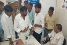 उन्नाव मशाल हादसा, उन्नाव मशाल आग हादसा, उन्नाव न्यूज, उन्नाव लेटेस्ट न्यूज, उन्नाव समाचार, भाजपा विधायक बृजेश रावत, बृजेश रावत झुलसे, मिलन पांडेय घायल, रजनी तिवारी साड़ी में आग, सेवा ज्योति यात्रा, सेवा संकल्प अभियान, उन्नाव भाजपा न्यूज, उन्नाव आग की घटना, उत्तर प्रदेश न्यूज, यूपी भाजपा न्यूज, उन्नाव जिला समाचार, लखनऊ मंडल समाचार,Unnao News, Unnao Torch Incident, Unnao Mashal Incident, Unnao Latest News, BJP MLA Brijesh Rawat, Brijesh Rawat Injured, Milind Pandey Injured, Rajni Tiwari Saree Fire, Seva Jyoti Yatra, Seva Sankalp Abhiyan, BJP News Uttar Pradesh, Unnao Fire Incident, Uttar Pradesh News, UP BJP News, Unnao Breaking News, #UnnaoNews, #Unnao, #UnnaoBreakingNews, #BrijeshRawat, #RajniTiwari, #BJP, #BJPNews, #SevaJyotiYatra, #SevaSankalpAbhiyan, #UttarPradeshNews, #UPNews, #UnnaoFire, #UnnaoTorchIncident, #HindiNews, #BreakingNews,