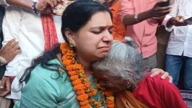 दिव्या मित्तल मिर्जापुर, पूर्व आईएएस दिव्या मित्तल, दिव्या मित्तल वीडियो, दुईजी देवी दिव्या मित्तल मुलाकात, लहुरियादह गांव समाचार, मिर्जापुर ताजा खबर, जननीति भारत पार्टी, दिव्या मित्तल राजनीति, दिव्या मित्तल 2027 चुनाव, मिर्जापुर सदर विधानसभा, हलिया ब्लॉक समाचार, गड़बड़ा धाम, मां शीतला देवी मंदिर, लहुरियादह स्कूल निर्माण, मिर्जापुर शिक्षा समाचार, उत्तर प्रदेश राजनीति, Divya Mittal Mirzapur, former IAS Divya Mittal, Divya Mittal Dueji Devi meeting, Divya Mittal viral video, Janneeti Bharat party, Mirzapur news today, Lahuriyadah village, Mirzapur school construction, Divya Mittal UP election 2027, Mirzapur Sadar constituency, Halia Mirzapur news, Uttar Pradesh political news, Divya Mittal Mirzapur, former IAS Divya Mittal, Divya Mittal Dueji Devi meeting, Divya Mittal viral video, Janneeti Bharat party, Mirzapur news today, Lahuriyadah village, Mirzapur school construction, Divya Mittal UP election 2027, Mirzapur Sadar constituency, Halia Mirzapur news, Uttar Pradesh political news, Divya Mittal Mirzapur visit news, Divya Mittal Dueji Devi viral video, former IAS officer Divya Mittal latest news, Janneeti Bharat party announcement, Divya Mittal Mirzapur Sadar election 2027, Lahuriyadah village school demand, Mirzapur school construction forest department objection, दिव्या मित्तल मिर्जापुर दौरा, दुईजी देवी का वीडियो, लहुरियादह गांव में स्कूल की मांग, #दिव्यामित्तल, #मिर्जापुर, #दुईजीदेवी, #लहुरियादह, #जननीतिभारत, #उत्तरप्रदेशराजनीति, #स्कूलकीमांग, #मिर्जापुरन्यूज,#DivyaMittal, #MirzapurNews, #JanneetiBharat, #UttarPradeshPolitics, #DuejiDevi, #UPNews, #EducationNews,