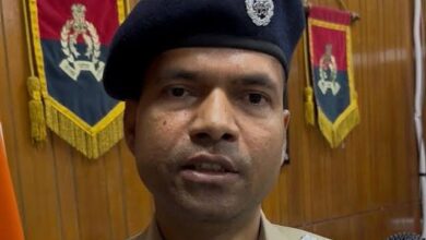 लखनऊ शिवा शर्मा मौत मामला, शिवा शर्मा हत्याकांड, शिवा शर्मा केस अपडेट, DCP विक्रांत वीर हटाए गए, विक्रांत वीर लखनऊ, हजरतगंज SHO विक्रम सिंह, श्रद्धा दुबे केस, रश्मि और दानिश, शिवा शर्मा मौत जांच, लखनऊ पुलिस कार्रवाई, अवध ग्रीन अपार्टमेंट मामला, शिवा शर्मा केस इनाम राशि,Lucknow Shiva Sharma Death Case, Shiva Sharma Case Update, DCP Vikrant Veer Removed, Vikram Singh Hazratganj SHO, Shraddha Dubey Case, Lucknow Police Action, Awadh Green Apartment Incident, Shiva Sharma Investigation, Reward Increased to 50000,#ShivaSharmaCase #LucknowNews #VikrantVeer #ShraddhaDubey #LucknowPolice #UttarPradeshNews #Hazratganj #CrimeNews,