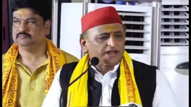 अखिलेश यादव की योगी आदित्यनाथ को चुनौती, अखिलेश यादव अयोध्या बयान, योगी आदित्यनाथ अयोध्या चुनाव, अयोध्या विधानसभा चुनाव 2027, सपा प्रत्याशी पवन पांडेय, तेजनारायण पांडेय पवन, अयोध्या विकास मॉडल, समाजवादी पार्टी, भाजपा उत्तर प्रदेश, यूपी चुनाव 2027, पीडीए राजनीति, अयोध्या तीर्थस्थल विकास, Akhilesh Yadav challenges Yogi Adityanath, Ayodhya Assembly Election 2027, Yogi Adityanath Ayodhya seat, Samajwadi Party Ayodhya candidate, Pawan Pandey, UP Politics, BJP Samajwadi Party, Ayodhya development model, PDA politics Uttar Pradesh, #AkhileshYadav #YogiAdityanath #Ayodhya #UttarPradeshPolitics #UPElection2027 #SamajwadiParty #BJP #PawanPandey #PDA ,