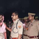 देवरिया क्राइम न्यूज, देवरिया की बड़ी खबर, नोनापार गांव में आग, भटनी आग हादसा, झोपड़ी में आग से तीन की मौत, जितेंद्र प्रसाद, बालकिशन, तीन वर्षीय बच्ची शनि, मईल डबल मर्डर, चचेरे भाइयों की हत्या, वकील यादव, विनय यादव, रामजानकी मार्ग हत्याकांड, देवरिया पुलिस, अभिजीत आर शंकर, उत्तर प्रदेश क्राइम न्यूज, Deoria Crime News, Deoria Fire Incident, Deoria Double Murder, Deoria Latest News, Uttar Pradesh Crime News,देवरिया के नोनापार गांव में झोपड़ी में आग लगने से तीन लोगों की मौत और मईल क्षेत्र में दो चचेरे भाइयों की हत्या की खबर।