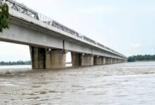 कुशीनगर में नारायणी नदी की कटान, एपी बांध के करीब पहुंची नदी, तरयासुजान में बाढ़ का खतरा, नारायणी नदी से तटबंध को नुकसान, कुशीनगर में बचाव कार्य,