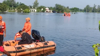 लखनऊ बाढ़, लखनऊ में बाढ़, लासा गांव बाढ़, लखनऊ बाढ़ हादसा, लखनऊ में युवक लापता, बाढ़ में छह युवक डूबे, पांच युवक बचाए गए, 18 वर्षीय विमल लापता, NDRF लखनऊ, लखनऊ बाढ़ रेस्क्यू, लखनऊ बाढ़ की ताजा खबर, लखनऊ फ्लड न्यूज, उत्तर प्रदेश बाढ़, यूपी बाढ़ की खबर, लासा गांव हादसा, बाढ़ में डूबा युवक, लखनऊ स्थानीय खबर,Lucknow flood, Lucknow flood news, Lucknow flood accident, Lasa village flood, six youths drowned in Lucknow, five youths rescued Lucknow, one youth missing Lucknow, NDRF Lucknow rescue, Lucknow flood rescue operation, 18-year-old Vimal missing, Uttar Pradesh flood news, Lucknow latest news, Lucknow drowning incident, Lasa village drowning,#LucknowFlood, #LucknowNews, #Lucknow, #LasaVillage, #NDRF, #FloodNews, #FloodRescue, #UPNews, #UttarPradesh, #FloodUpdate, #RescueOperation, #LucknowFloodNews, #लखनऊबाढ़, #लखनऊ, #लखनऊन्यूज, #लासागांव, #एनडीआरएफ, #बाढ़, #बाढ़खबर, #उत्तरप्रदेश, #राहतबचाव, #बाढ़रेस्क्यू,