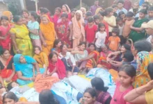 वैशाली नाव हादसा, वैशाली नाव दुर्घटना, बिहार नाव हादसा, राघोपुर नाव हादसा, गंगा नदी में नाव पलटी, वैशाली में 13 बच्चों की मौत, रामपुर श्यामचंद गांव हादसा, वैशाली जिला समाचार, बिहार दुर्घटना समाचार, गंगा नदी दुर्घटना, नाव हादसे में बच्चों की मौत, जर्जर नाव का मामला, नाव सुरक्षा व्यवस्था, बिहार प्रशासन, वैशाली जिला प्रशासन, अस्पताल में ऑक्सीजन की कमी के आरोप, डॉक्टर और एंबुलेंस व्यवस्था, नाव हादसा राहत बचाव कार्य, बिहार मुआवजा समाचार, चार लाख रुपये मुआवजा, बिहार स्वास्थ्य व्यवस्था, नदी में नाव पलटने की घटना, राघोपुर प्रखंड समाचार, बिहार ताजा खबर, आपदा प्रबंधन बिहार,Vaishali Boat Accident, Vaishali Boat Tragedy, Bihar Boat Accident, Raghopur Boat Accident, Vaishali News Today, 13 Children Deaths Vaishali, Ganga River Boat Accident, Ramपुर Shyamchand Village News, Bihar Breaking News, Vaishali District News, Bihar Accident News, Ganga Boat Capsize, Boat Safety Bihar, Dilapidated Boat Allegations, Bihar Rescue Operation, Hospital Medical Facilities Bihar, Oxygen Ambulance Doctor Shortage Allegations, Vaishali District Administration, Bihar Compensation News, Raghopur Bihar News, Bihar Disaster Management, Ganga River Accident News, Bihar Local News, Bihar Health Infrastructure,#वैशाली_नाव_हादसा, #वैशाली_समाचार, #बिहार_न्यूज, #राघोपुर, #गंगा_नदी, #नाव_दुर्घटना, #बिहार_हादसा, #वैशाली_जिला, #बिहार_ब्रेकिंग_न्यूज, #आपदा_प्रबंधन, #VaishaliBoatAccident, #VaishaliNews, #BiharNews, #Raghopur, #GangaRiver, #BoatAccident, #BiharBreakingNews, #BiharAccidentNews,