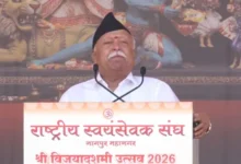 नागपुर में राष्ट्रीय स्वयंसेवक संघ के शताब्दी विजयादशमी उत्सव में मोहन भागवत