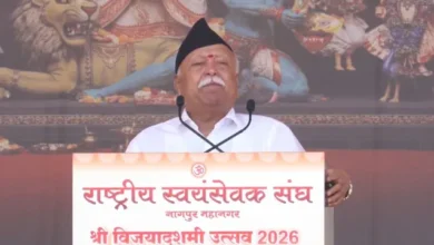 नागपुर में राष्ट्रीय स्वयंसेवक संघ के शताब्दी विजयादशमी उत्सव में मोहन भागवत