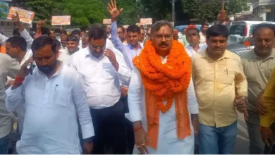 संजयन त्रिपाठी सपा, संजयन त्रिपाठी सपा में शामिल, गोरखपुर फैजाबाद शिक्षक सीट, गोरखपुर फैजाबाद शिक्षक एमएलसी चुनाव, सपा प्रत्याशी संजयन त्रिपाठी, कमलेश यादव, ध्रुव त्रिपाठी, गोरखपुर एमएलसी चुनाव 2026, यूपी विधान परिषद चुनाव 2026, शिक्षक एमएलसी चुनाव उत्तर प्रदेश, Sanjayan Tripathi joins SP, Sanjayan Tripathi SP candidate, Gorakhpur Faizabad Teacher Constituency, Gorakhpur Faizabad MLC Election 2026, SP MLC Candidate, Kamlesh Yadav, Dhruv Tripathi, UP Legislative Council Election 2026, Teacher MLC Election UP, #SanjayanTripathi #संजयनत्रिपाठी #SamajwadiParty #SP #AkhileshYadav #Gorakhpur #Faizabad #GorakhpurFaizabad #MLCElection2026 #TeacherMLC #UPMLCElection #UPNews,
